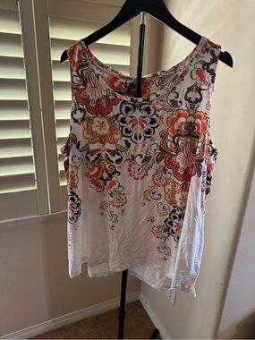 NEW Chico's White Tank with Coral, Gold & Black Floral Print
